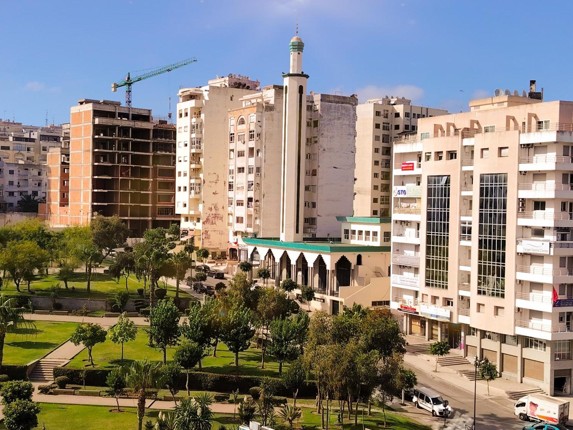Nouveau Appartement Prestige Avec Vue Paronamique Tangier Exterior photo